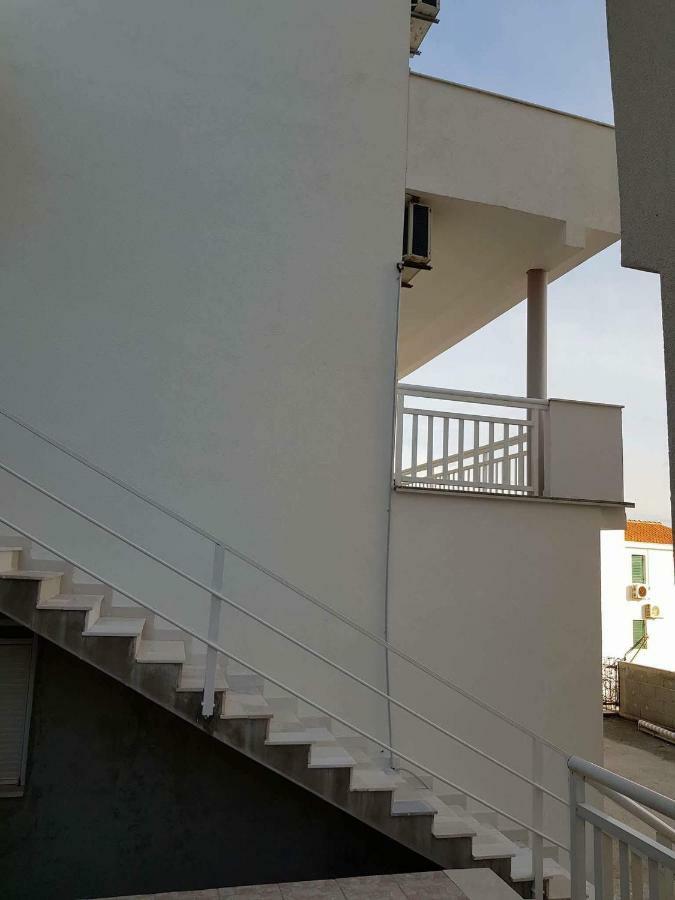 Seaview Apartments Nikola Локва-Рогозница Экстерьер фото